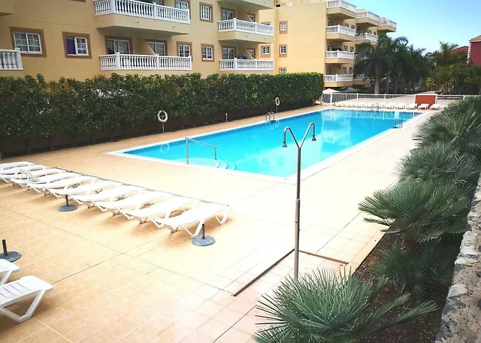 Palm-Mar 2 Rooms Lovely!!!
