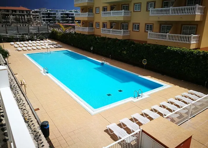 Palm-Mar 2 Rooms Lovely!!!